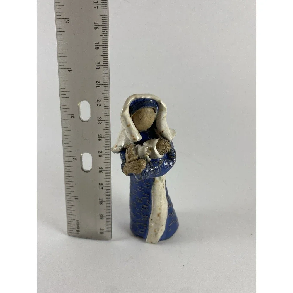 Christmas Faceless Mother Mary Baby Jesus Nativity Figure Pottery Ceramics